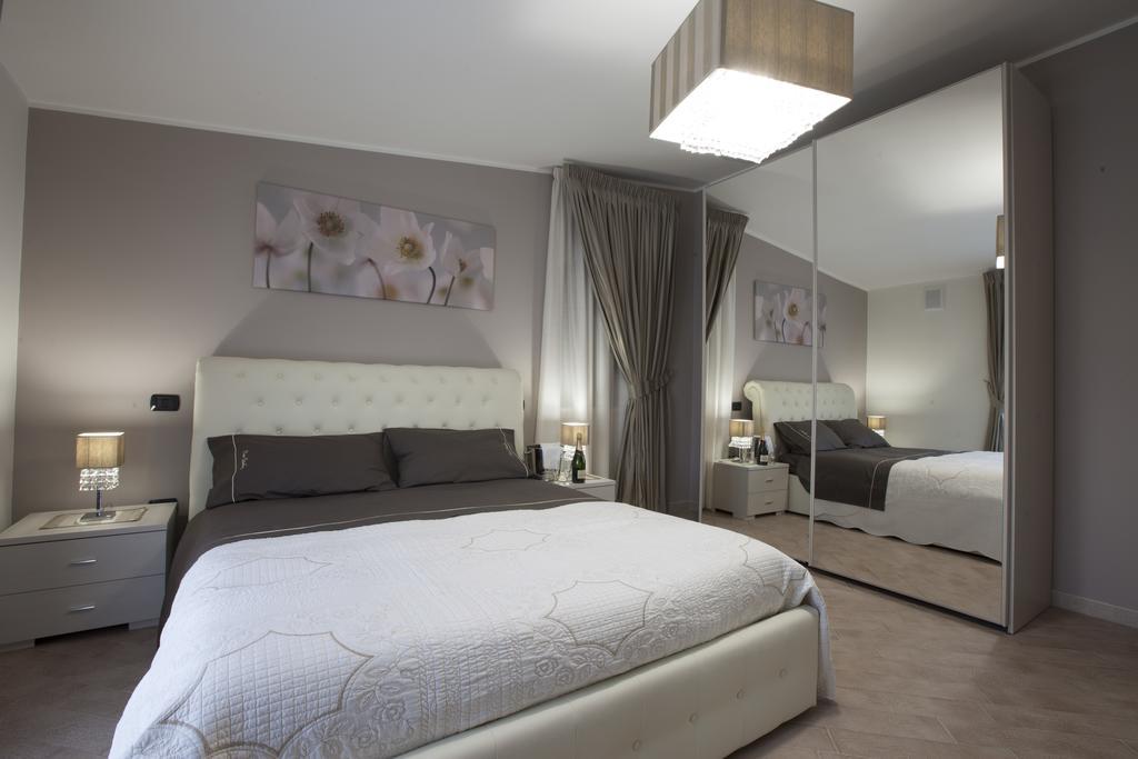 Amira Luxury Apartments Santa Maria Capua Vetere Exteriör bild
