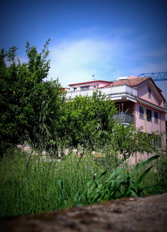 Amira Luxury Apartments Santa Maria Capua Vetere Exteriör bild