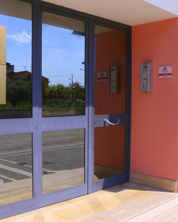 Amira Luxury Apartments Santa Maria Capua Vetere Exteriör bild